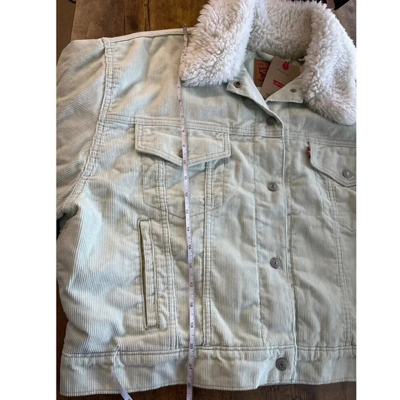 Levis Strauss & Co. Womens XL Light Green Baby Baggy Cropped Trucker Jacket NEW - Picture 5 of 10
